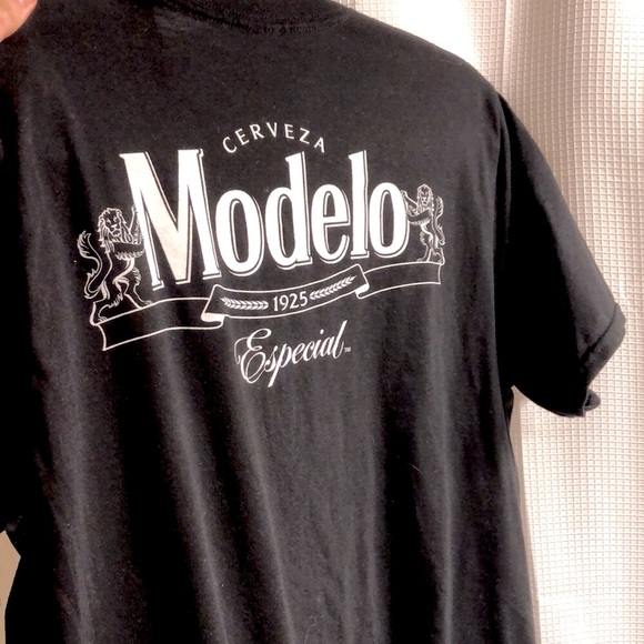 Graphic Tee Bundle - Picture 3 of 7